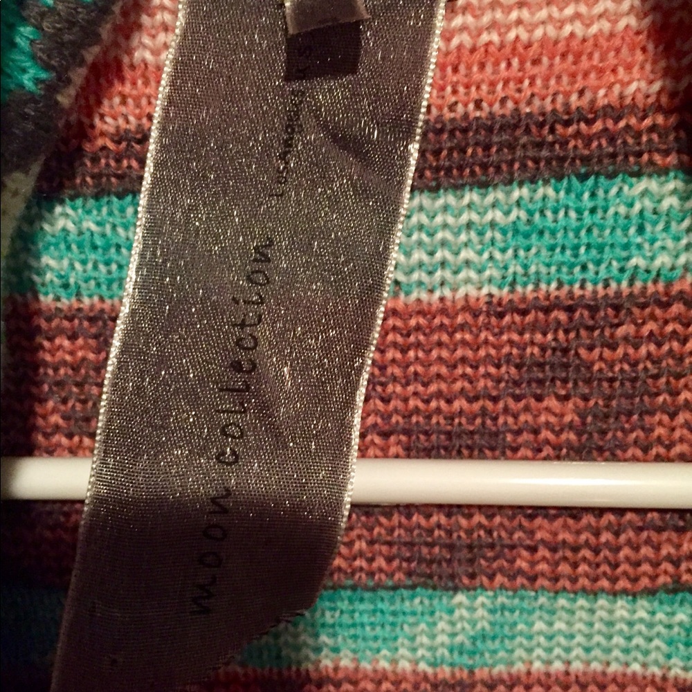 Cardigan - Picture 2 of 3